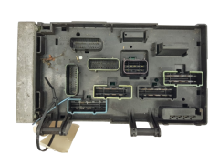 Fuse Box Chrysler 04727480AC 04727458AC 19591