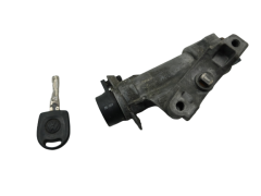 Ignition Switch VW Passat B5 4B0905851A 4B0905849 1385