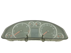 Speedometer/Instrument Cluster Audi A6 4Z7920930A 110080061002 26354