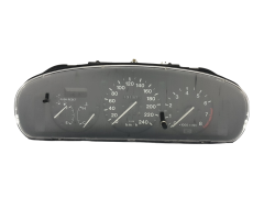 Speedometer/Instrument Cluster Mazda MX-3 EA98 BB60A
