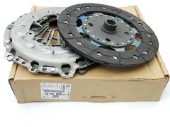 Clutch Kit Original Citroen Peugeot C4 DS 2008 1.6 Blue HDi 9804936680