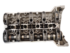 Cylinder Head Mercedes-Benz R1110160901 2.2 16V 111960