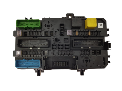 Fuse Box Opel 13180774 5DK008669-61 GM Hella