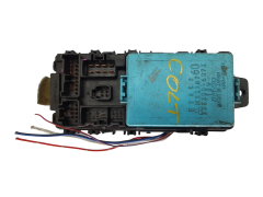 Fuse Box Mitsubishi 232300-6073 228760 Denso