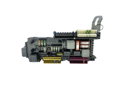 Fuse Box 168298 0-1670658-1 1670660 Mercedes Tyco 59326