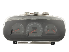 Speedometer/Instrument Cluster Volvo V40 S40 30813197 30800600 33150