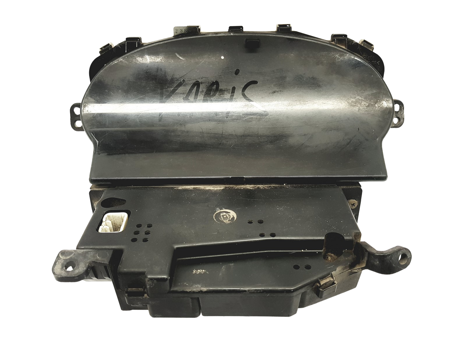 Speedometer/Instrument Cluster Toyota Yaris 40604 main product photo