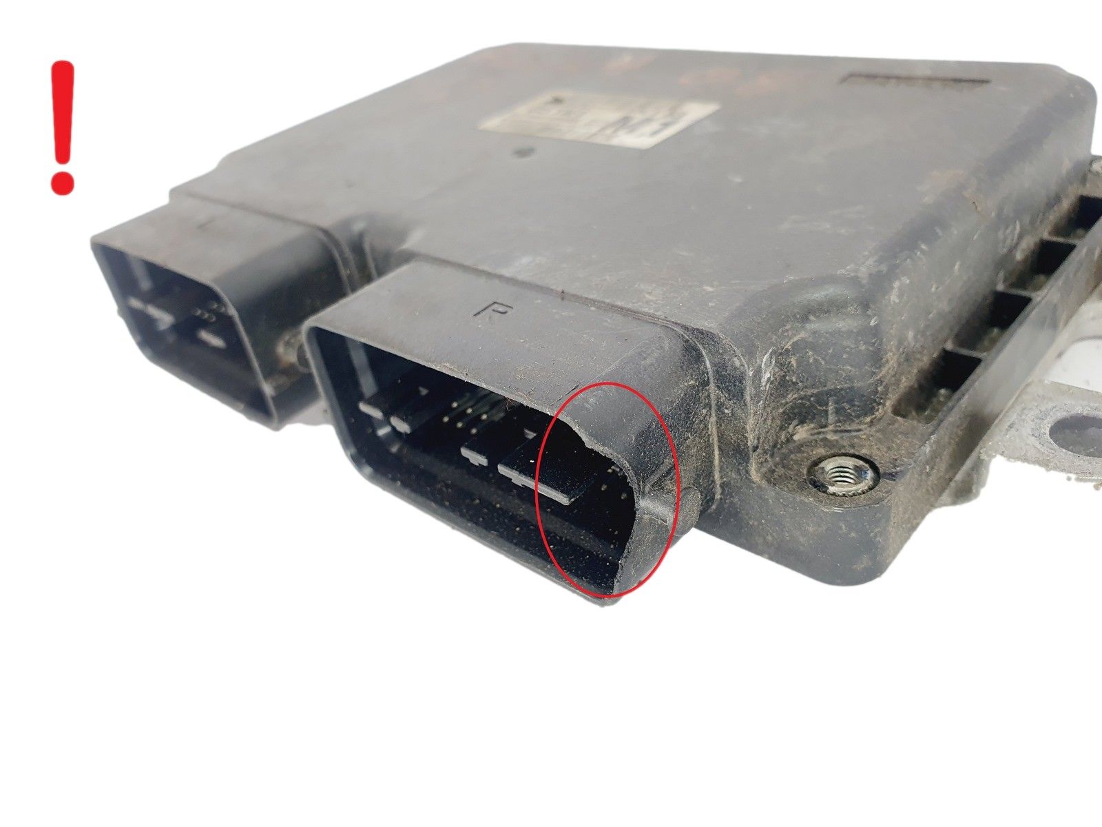 Control Unit 33920-51K1 E6T90072H5ZE Suzuki Mitsubishi 46293 main product photo