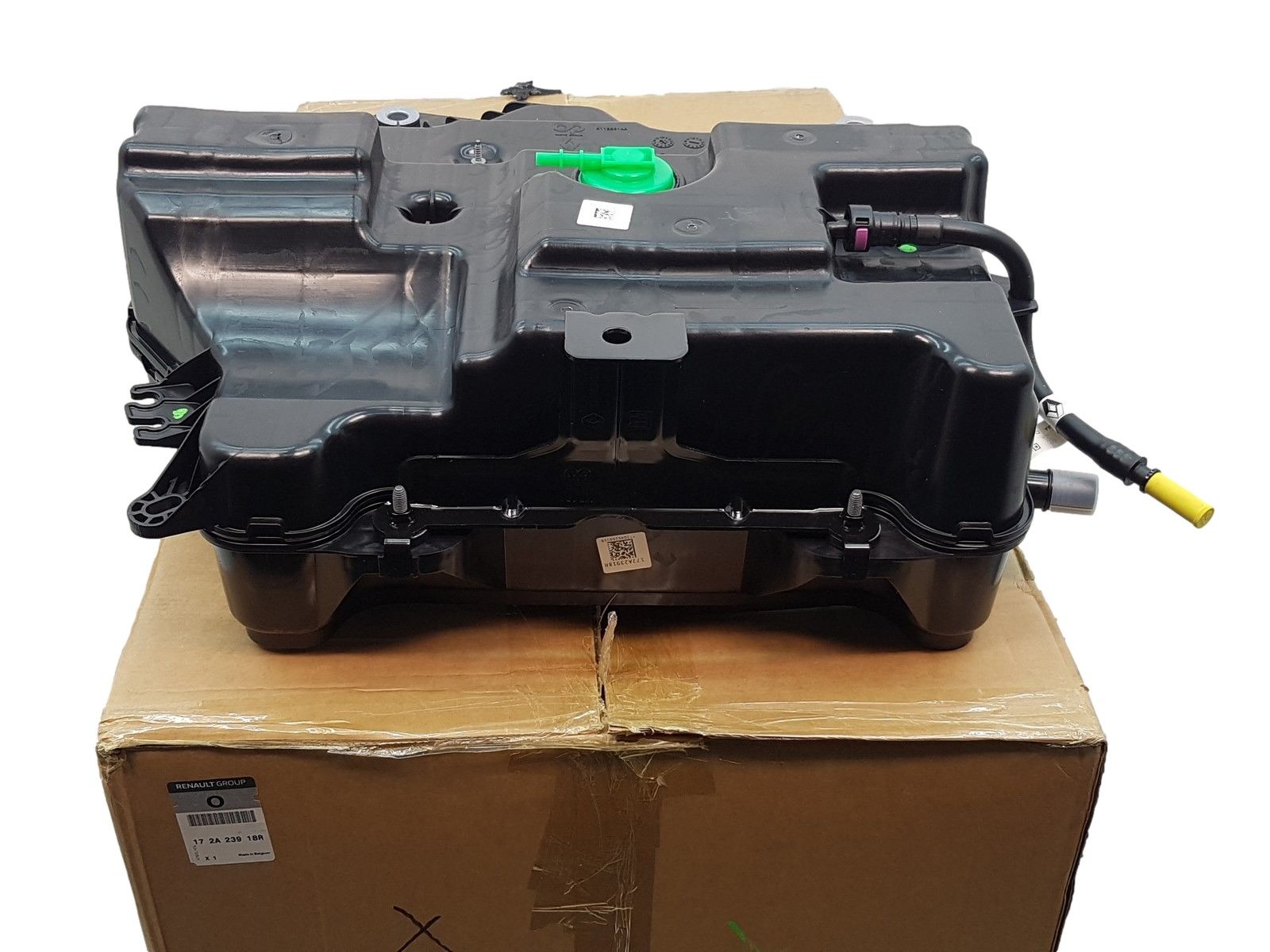 AdBlue Tank Renault 172A23918R 204626032R Original main product photo