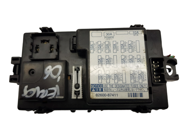 Fuse Box Daihatsu 82600-87411 main product photo