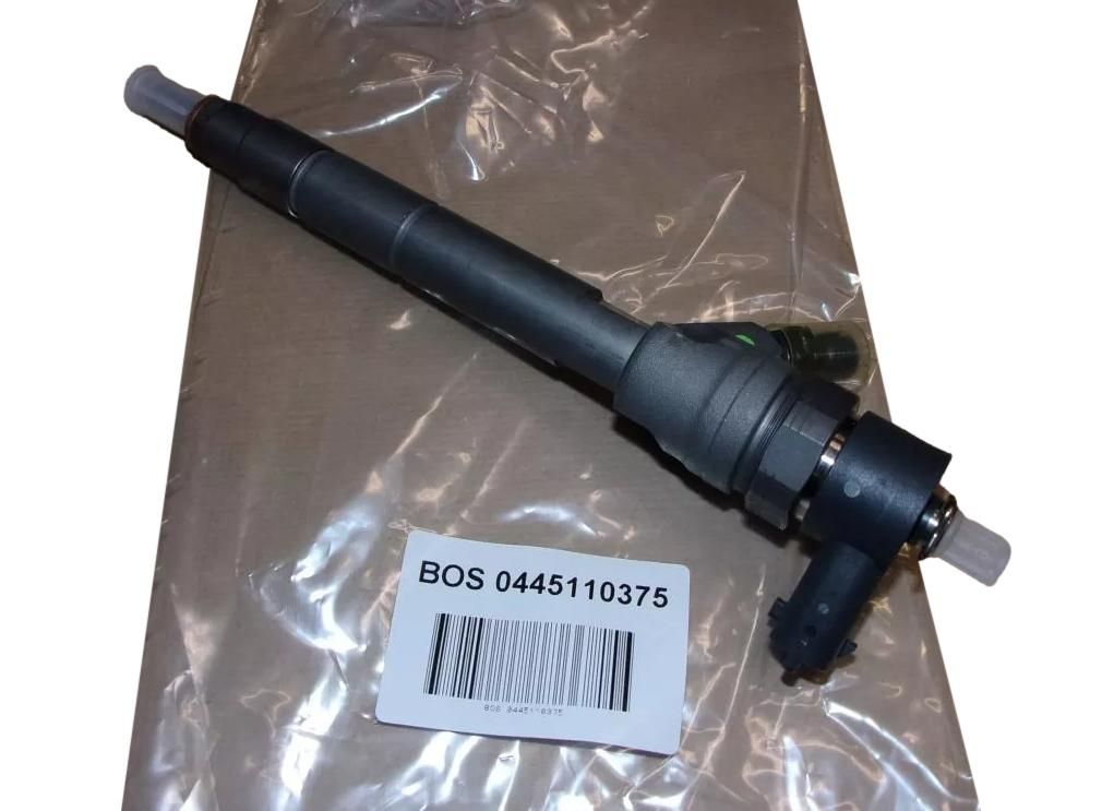 Fuel Injector For Renault 0445110375 166091245R Bosch main product photo