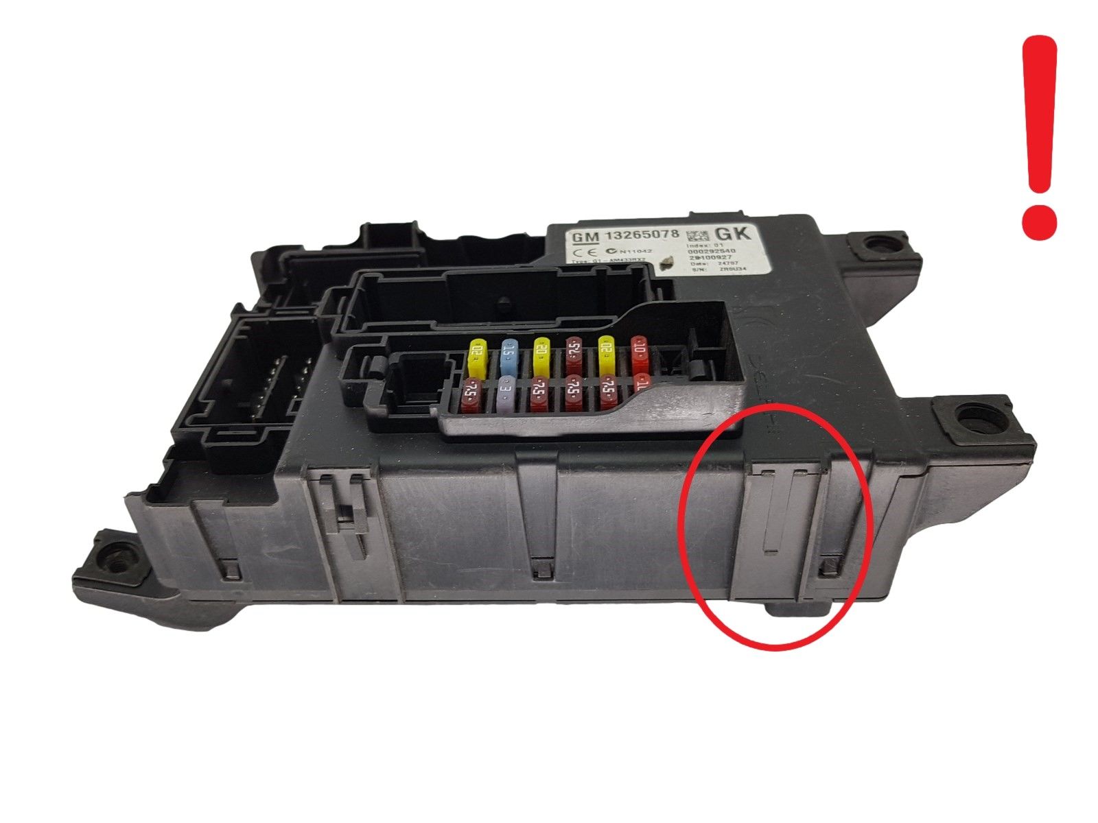 Fuse Box Opel 13265078 28100927 000292540 GK GM 20493 main product photo