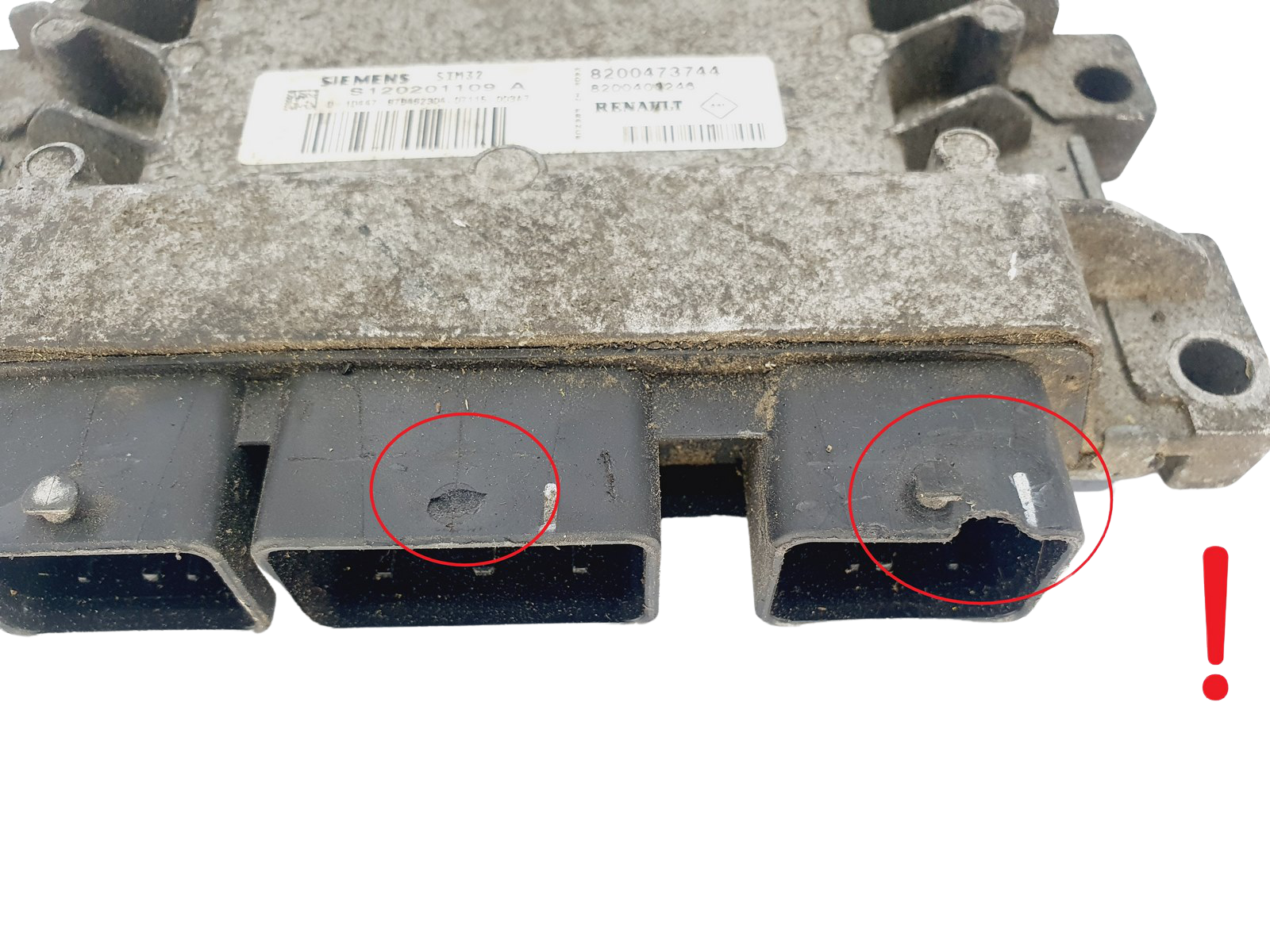 Control Unit S120201109A 8200473744 SIM32 Renault Siemens 45572 main product photo