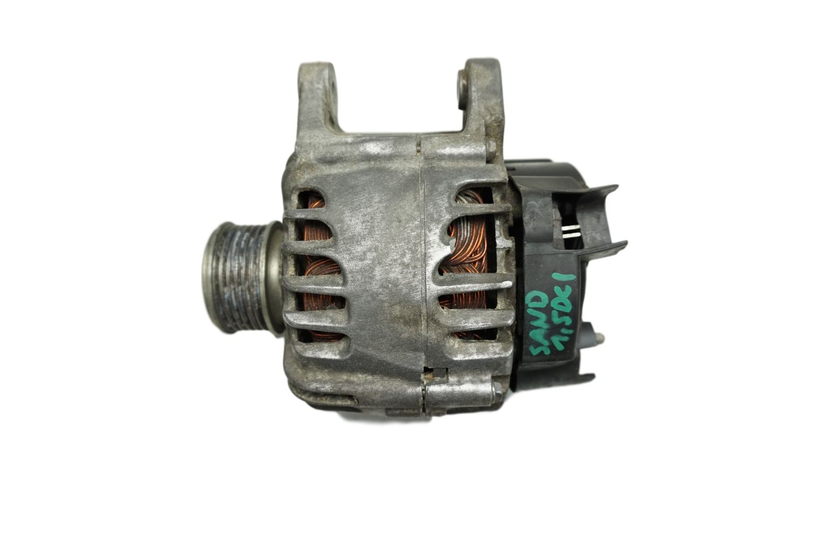 Alternator 231003831R 1,6 / 1,5 dci Dacia Sandero Valeo main product photo
