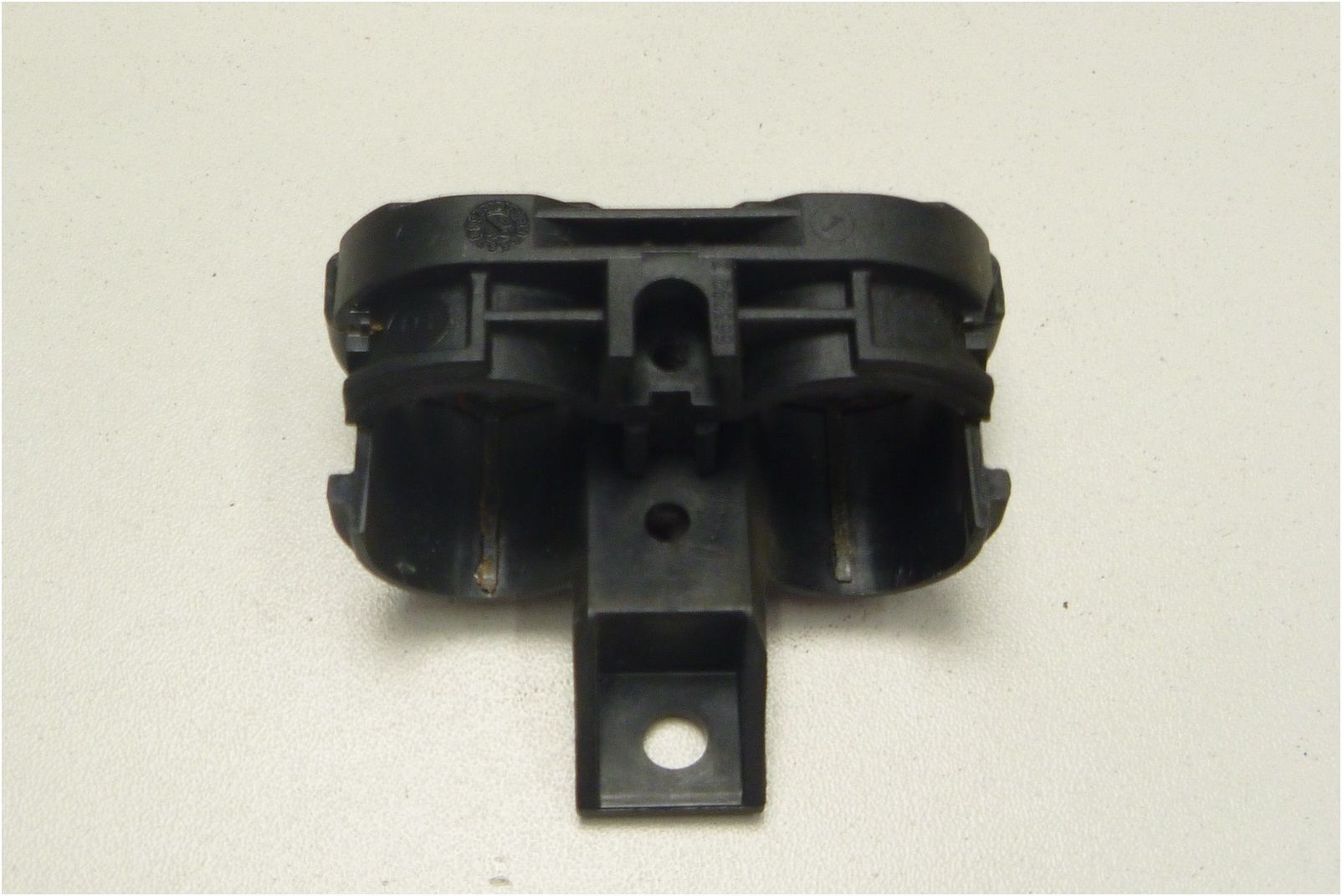 Fixing Clip Przewodów Nagrzewnicy Scenic 2 Renault main product photo